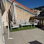Roof Luxe