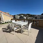 Roof Luxe Apartment