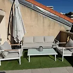Apartment Roof Luxe