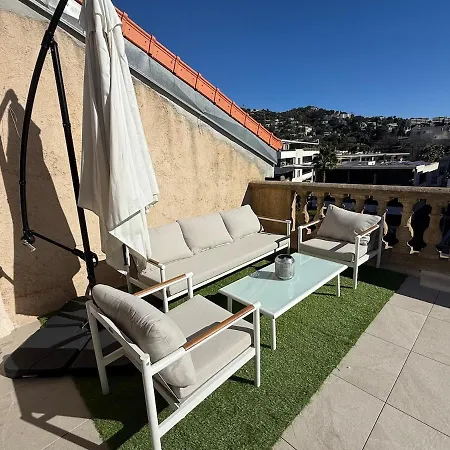 Roof Luxe
