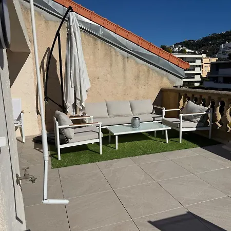 Roof Luxe