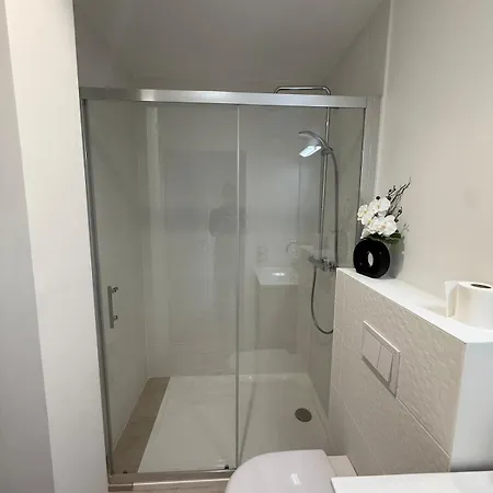 Roof Luxe Apartmán *